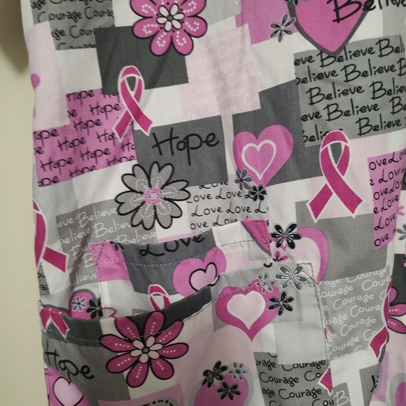 Scrub H.Q. Breast Cancer Scrub Top - Picture 3 of 6